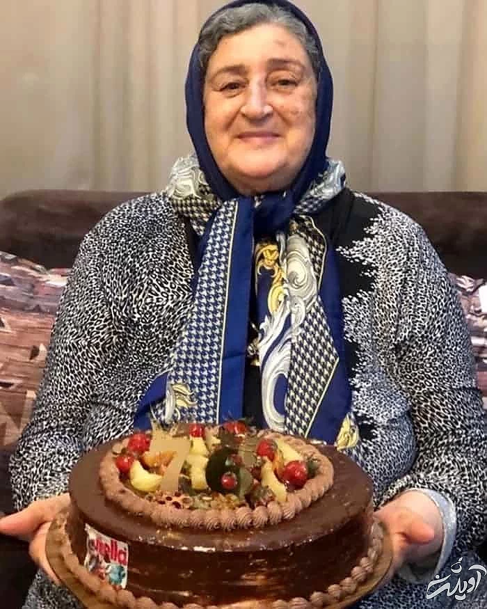 مادر ژاله صامتی